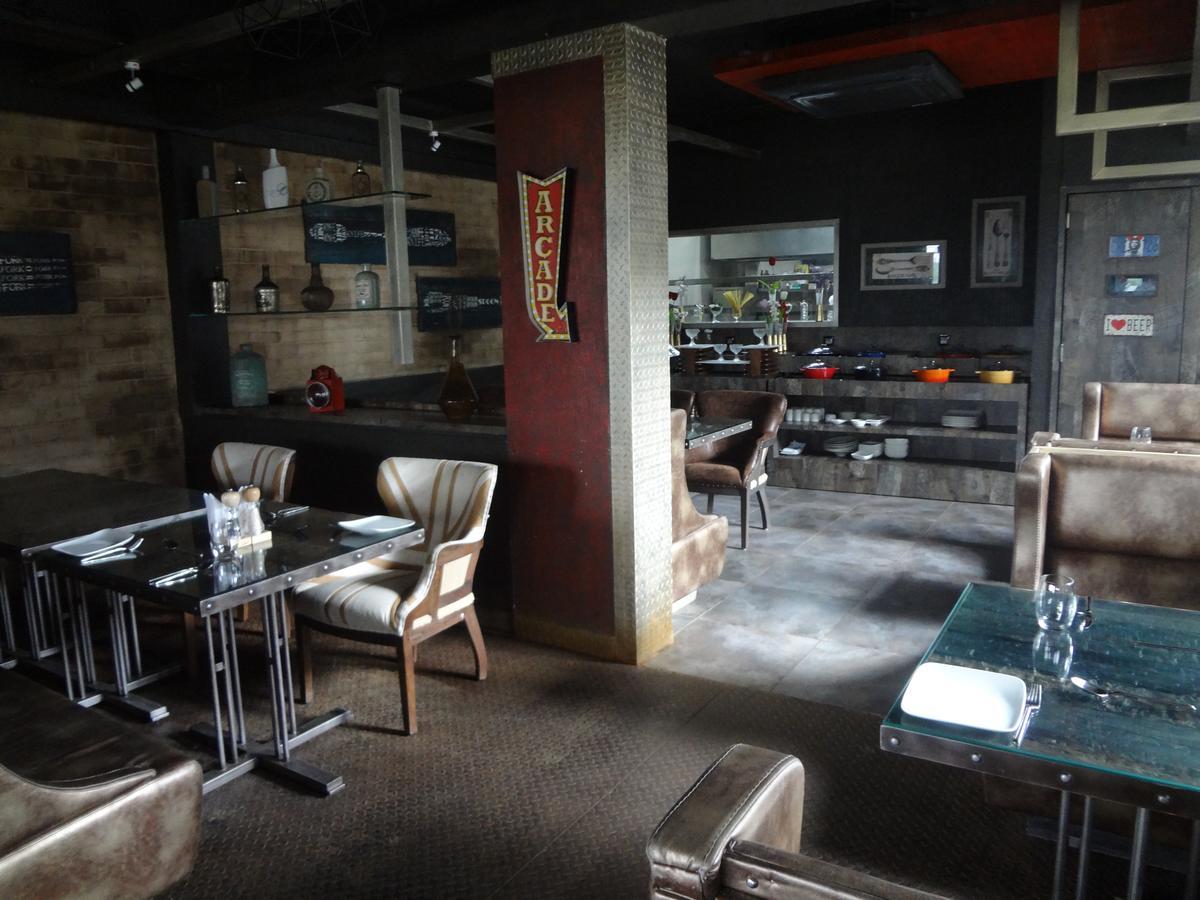 Hotel Gangakashi Nagpur Zewnętrze zdjęcie