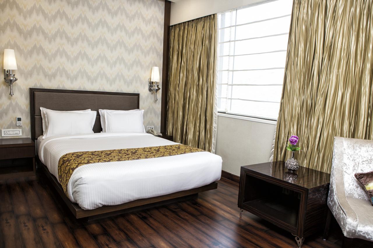 Hotel Gangakashi Nagpur Zewnętrze zdjęcie