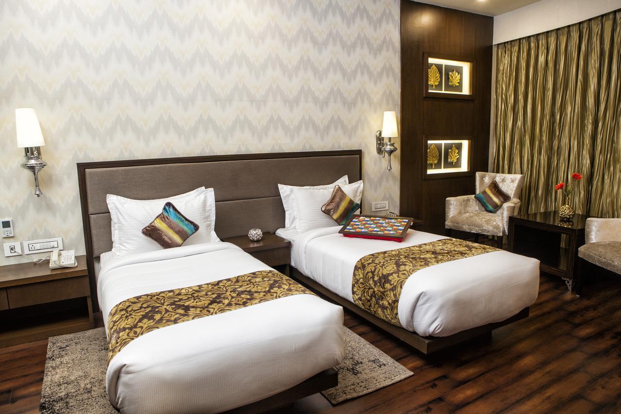 Hotel Gangakashi Nagpur Zewnętrze zdjęcie